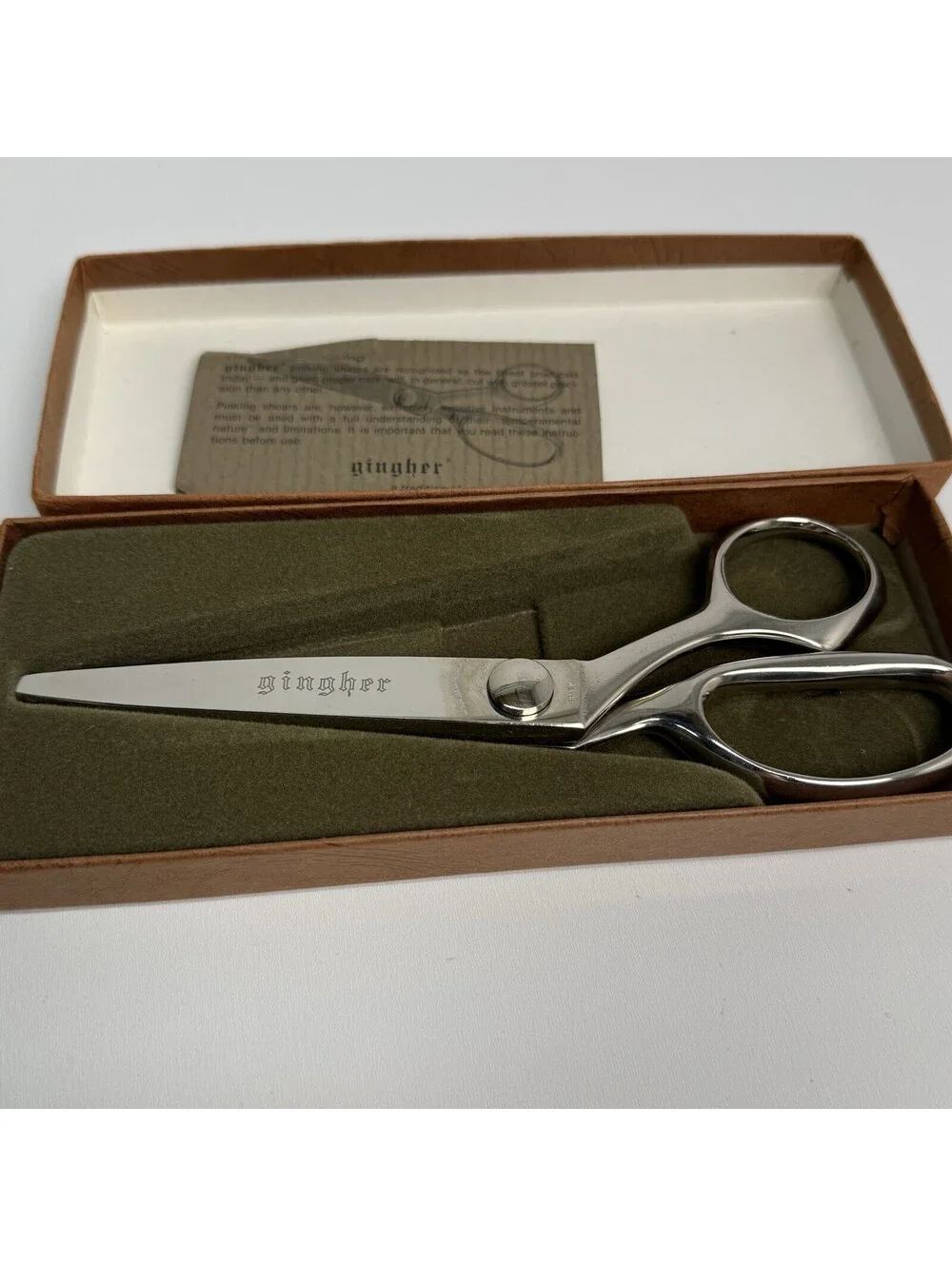 Vintage Gingher Pinking Shears Scissors G-7P Original Box 7-1/2